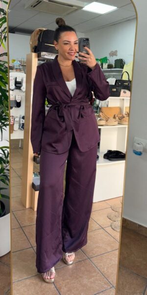 Traje Saten Berenjena