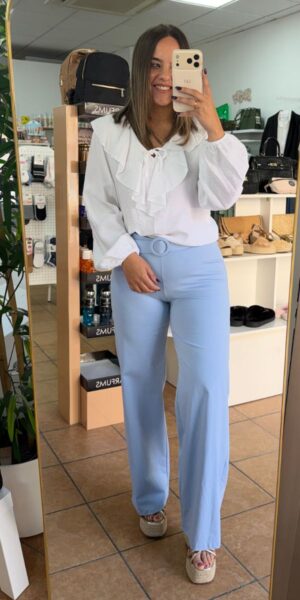 Blusa Blanca Volante