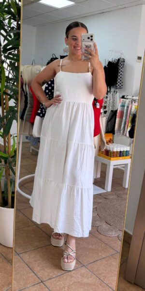 Vestido Blanco Fluido