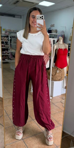 Pantalón Granate Tachuelas