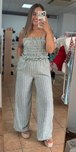 Conjunto rayas verde