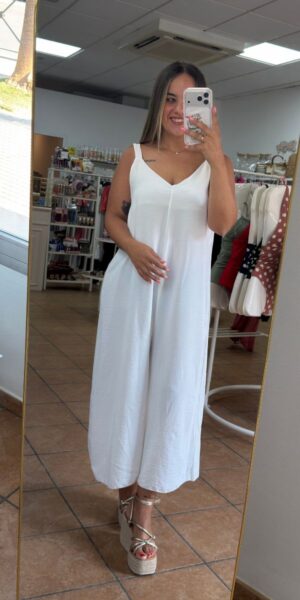 mono blanco